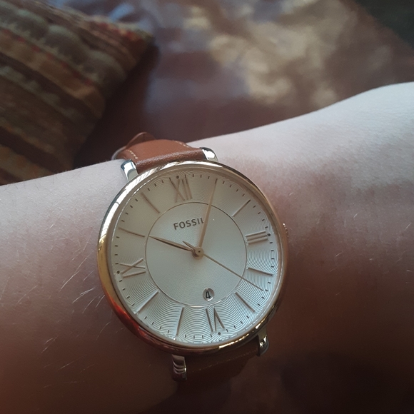 Tan fossil women's watch - Picture 4 of 4